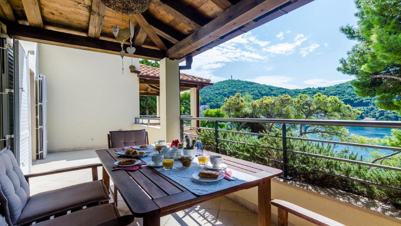 Blue Lagoon Apartman *